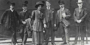 Freddie Welsh (centre) prepares for a transatlantic trip